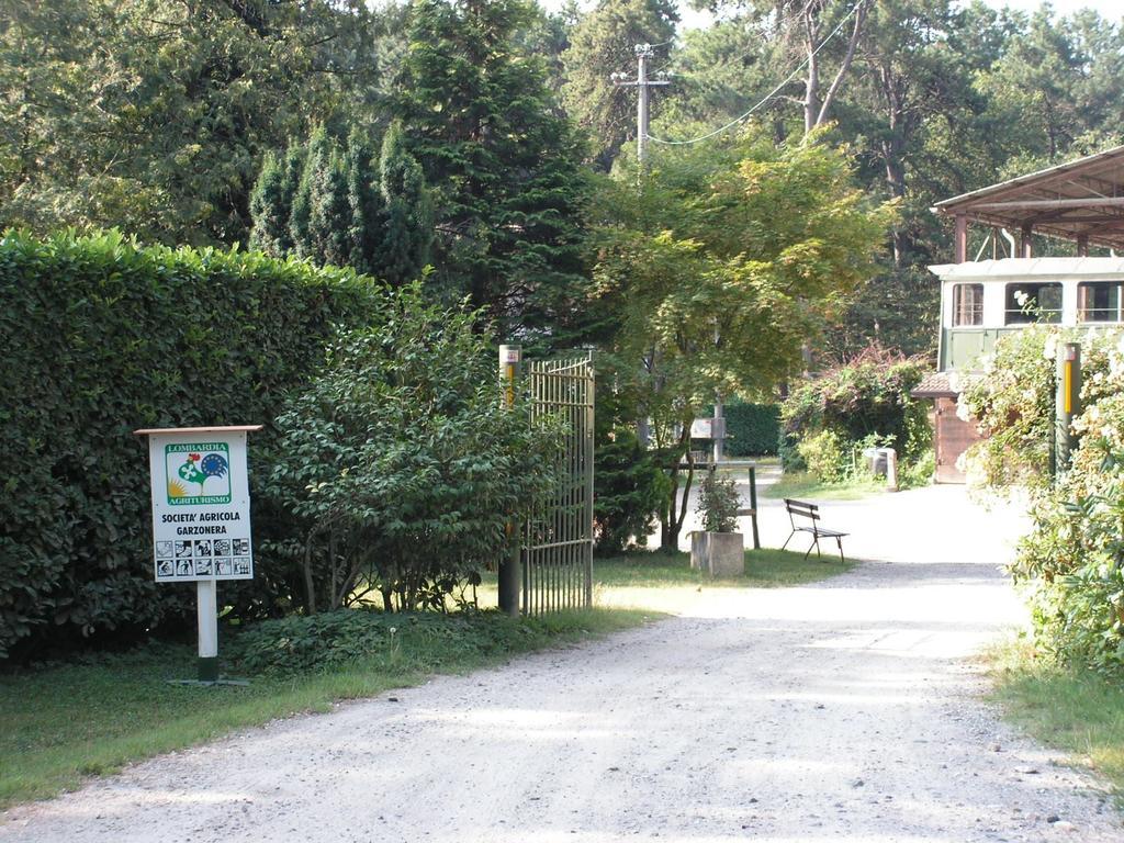 Agriturismo La Garzonera Vergiate Exterior foto